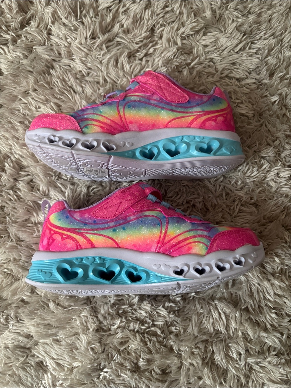NWT Kids Rainbow Light-Up Sneakers in Pink size 1 Skechers - Picture 4 of 7